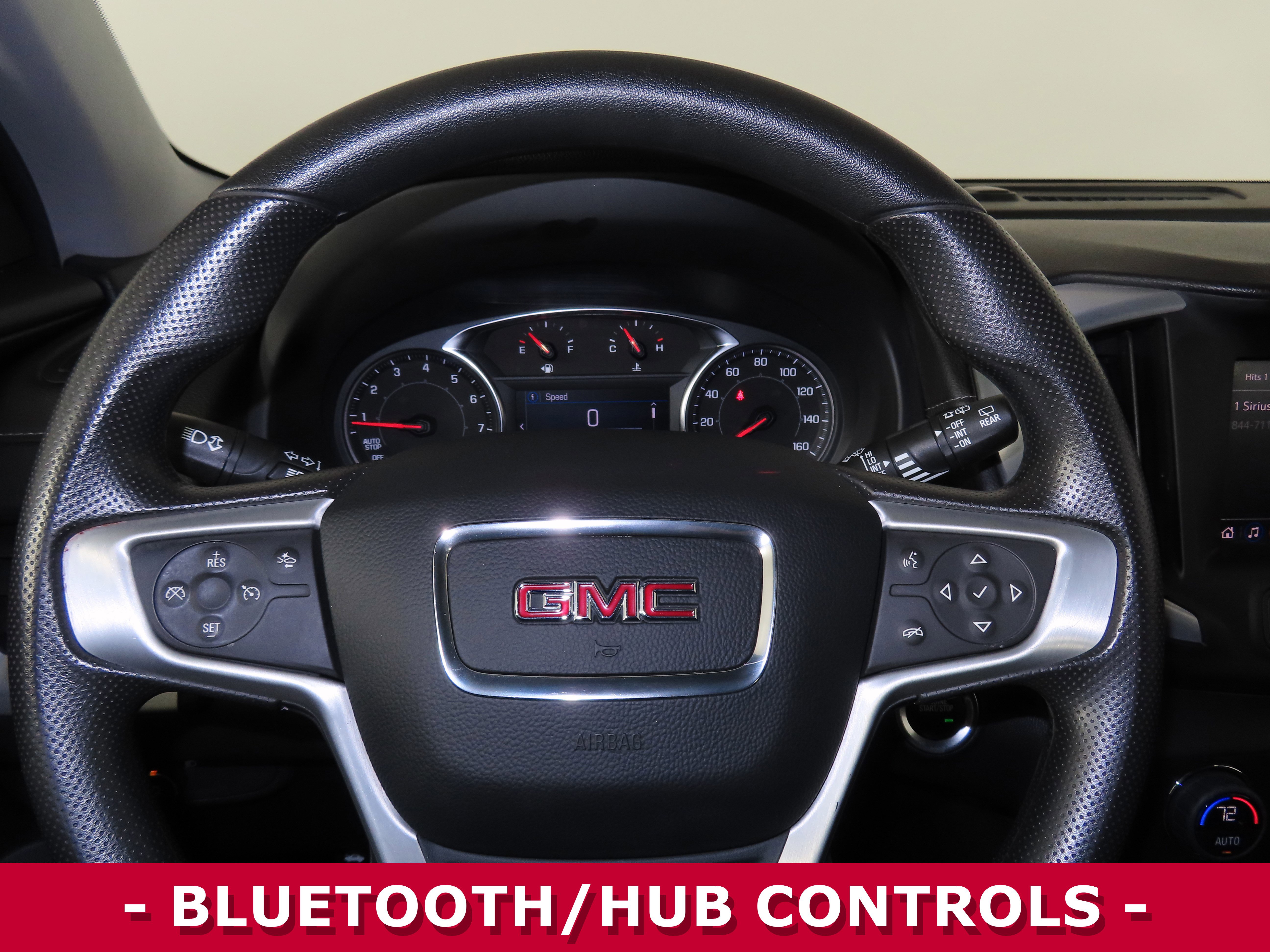 Used 2023 GMC Terrain SLE w/ Driver Convenience Package image 12