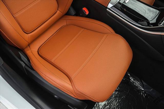 Certified 2026 Mercedes-Benz C 300 4MATIC Sedan image 29