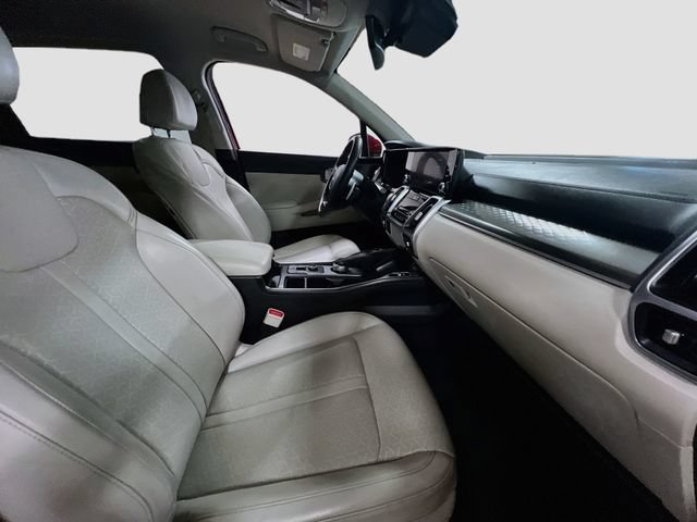 Certified 2023 Kia Sorento EX AWD/4WD image 30
