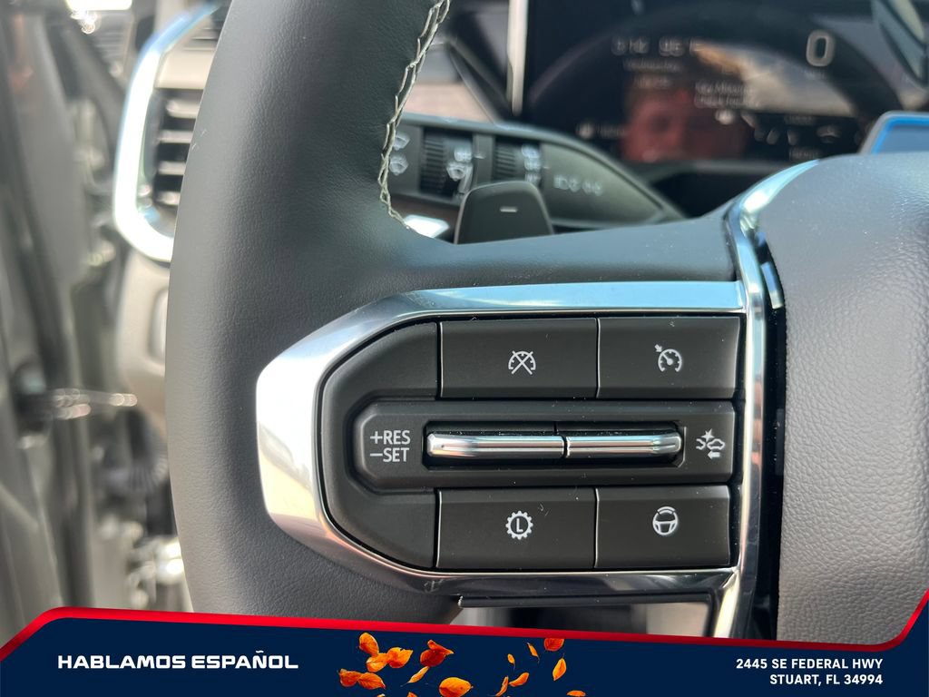 New 2026 GMC Acadia Denali Ultimate FWD image 18