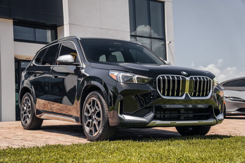 Used 2023 BMW X1 xDrive28i w/ Convenience Package AWD/4WD image 7