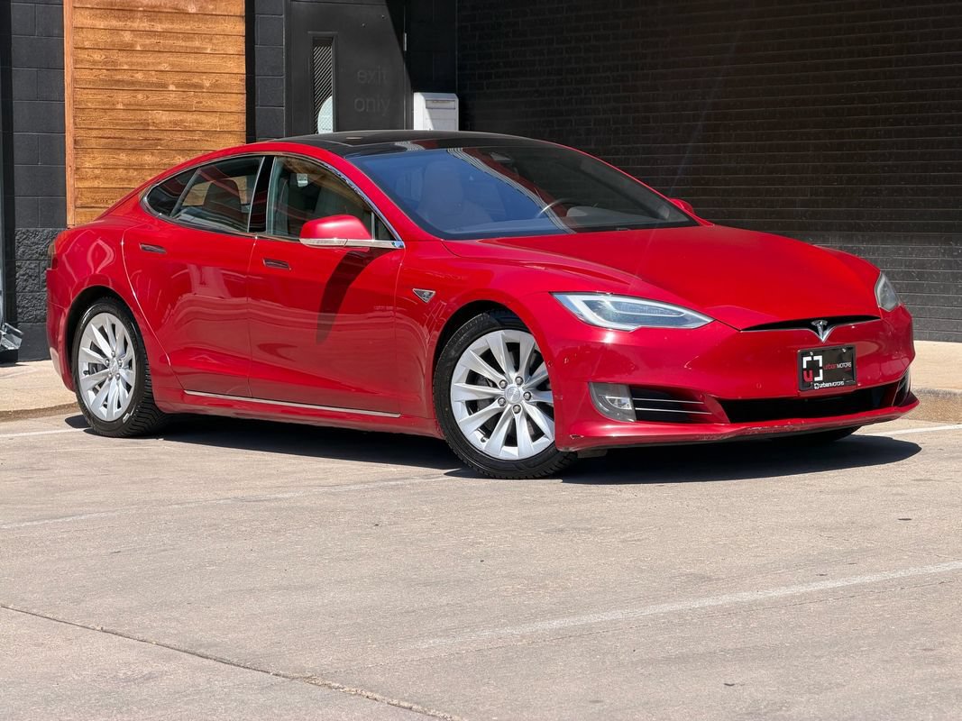 Used 2016 Tesla Model S 90D AWD/4WD video 1