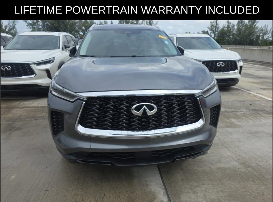 Certified 2023 INFINITI QX60 Luxe w/ Cargo Package FWD image 3