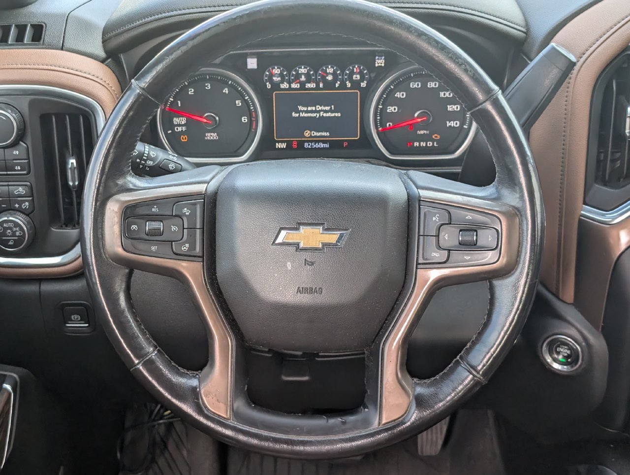 Used 2019 Chevrolet Silverado 1500 High Country w/ Technology Package AWD/4WD image 11