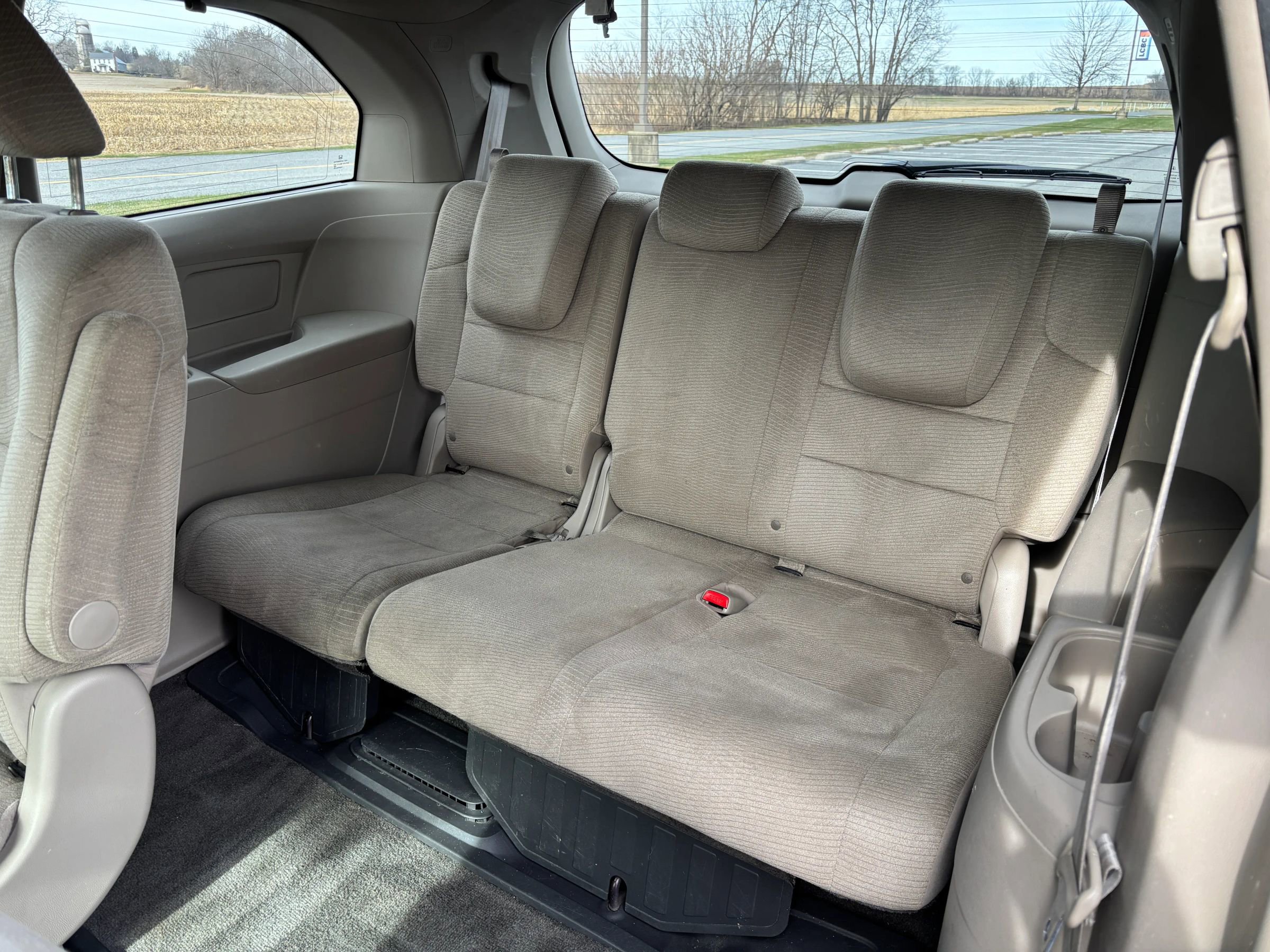 Used 2013 Honda Odyssey LX image 16