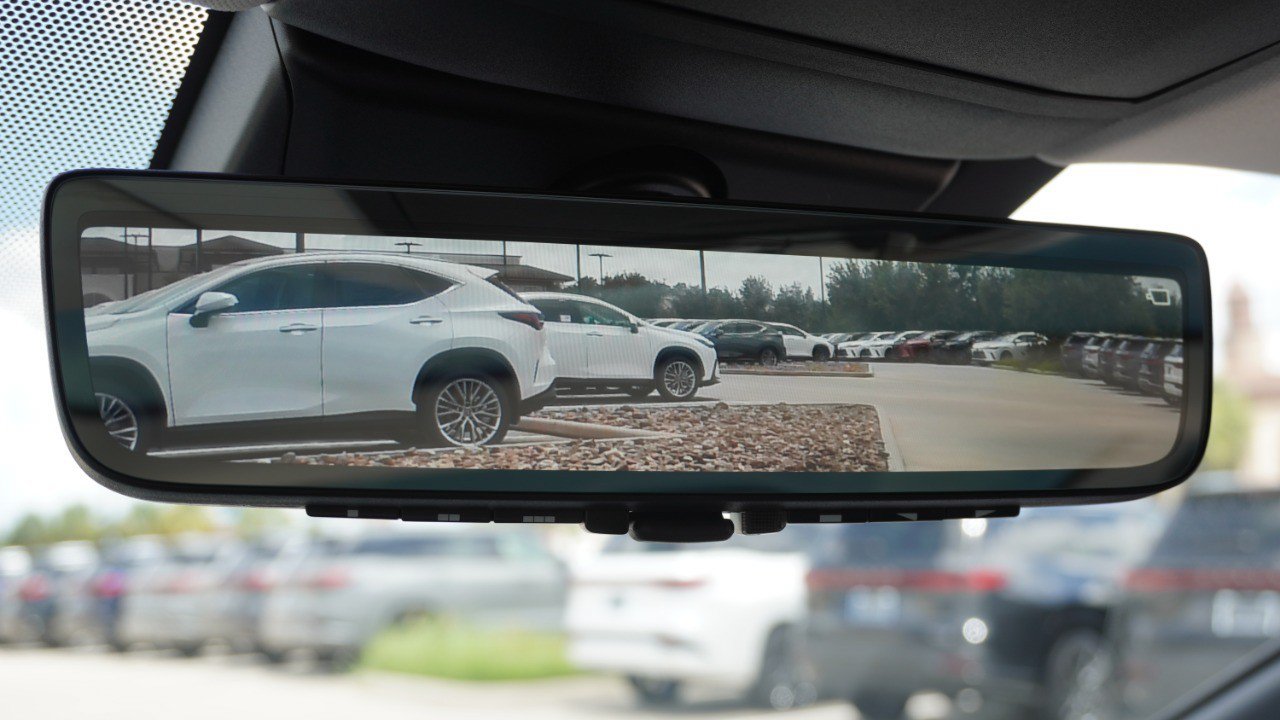 Certified 2024 Lexus RZ 450e Premium w/ Technology Package AWD/4WD image 19