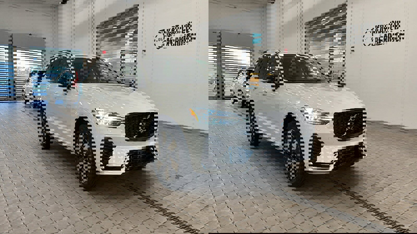 New 2024 Volvo XC60 T8 Plus w/ Protection Package Premier image 3