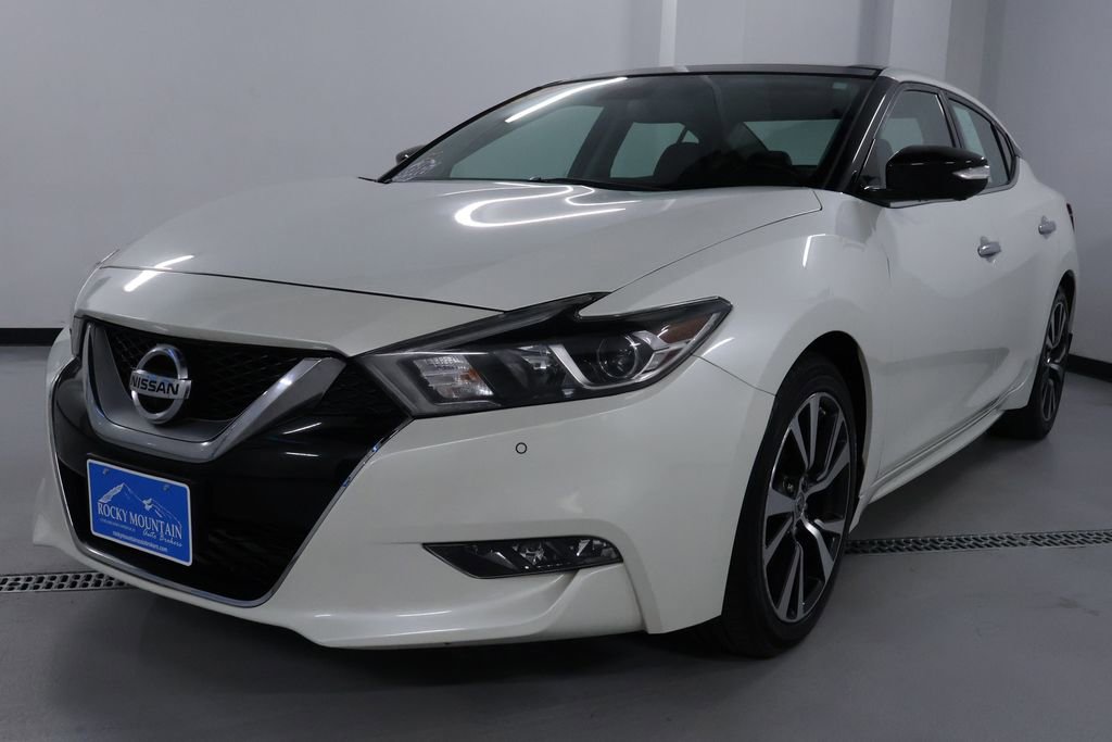 Used 2017 Nissan Maxima Platinum w/ Interior Lighting Package video 3