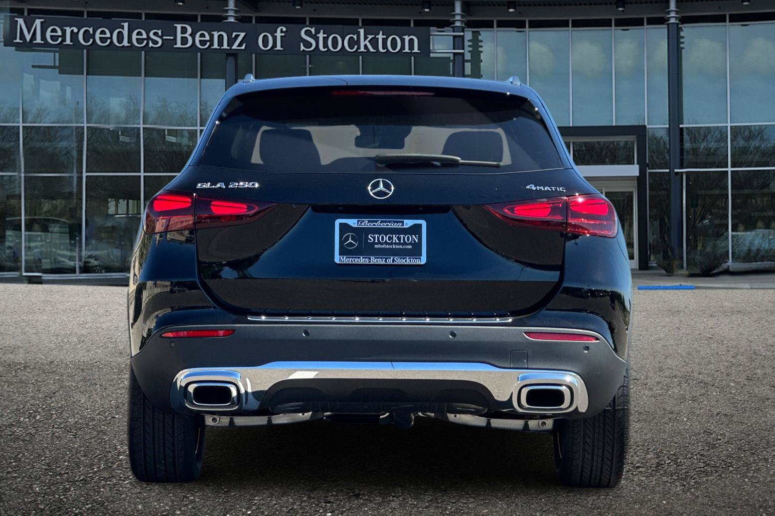 New 2026 Mercedes-Benz GLA 250 4MATIC image 5