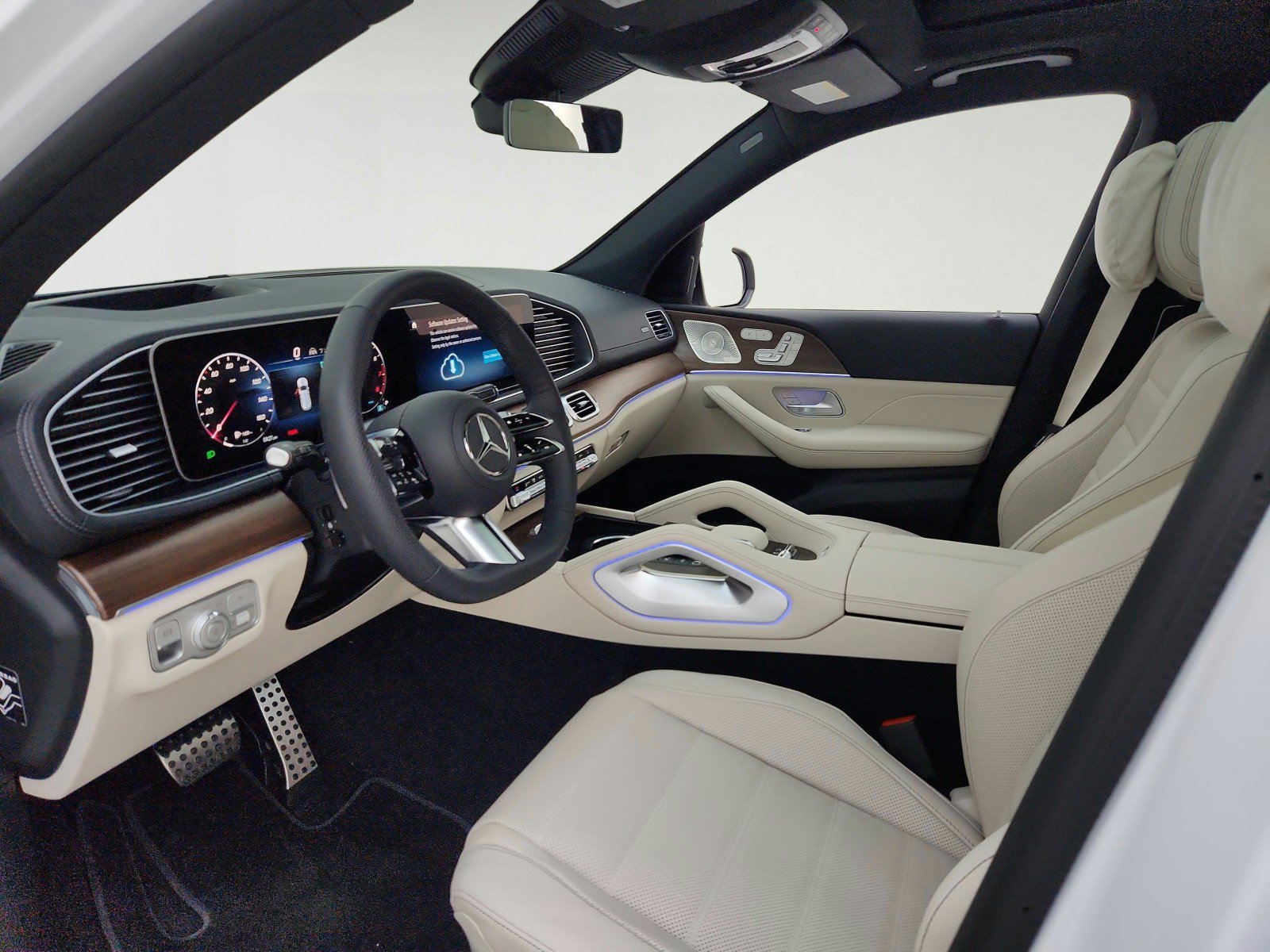 New 2026 Mercedes-Benz GLS 580 4MATIC image 16