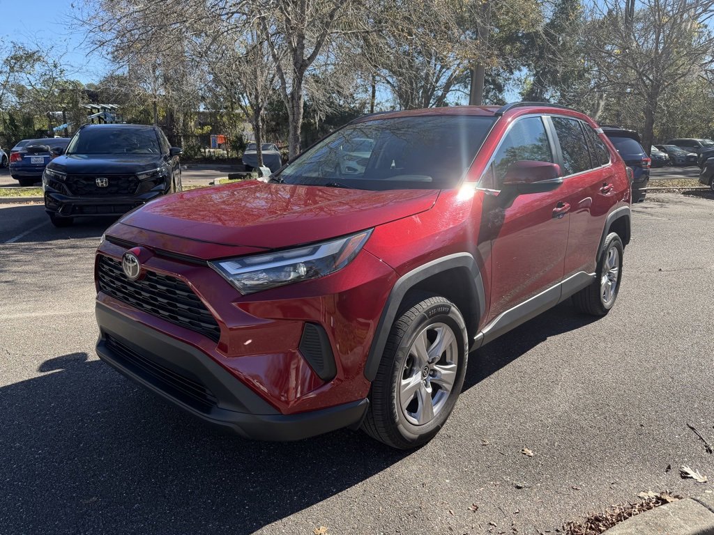 Used 2023 Toyota RAV4 XLE image 3