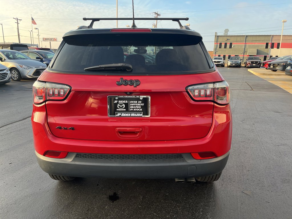 Used 2020 Jeep Compass Latitude image 8