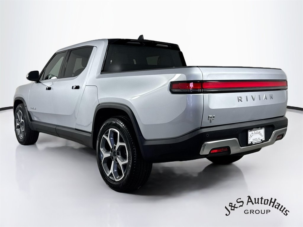 Used 2023 Rivian R1T Adventure Dual AWD/4WD image 5