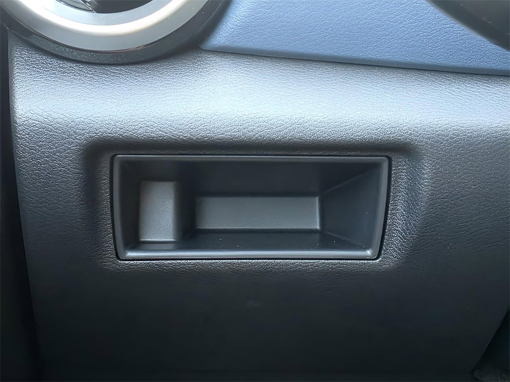 New 2025 Nissan Versa SV w/ Trunk Package image 21