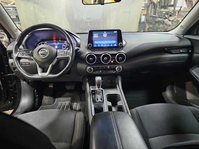 Used 2022 Nissan Sentra SV w/ Trunk Package image 6