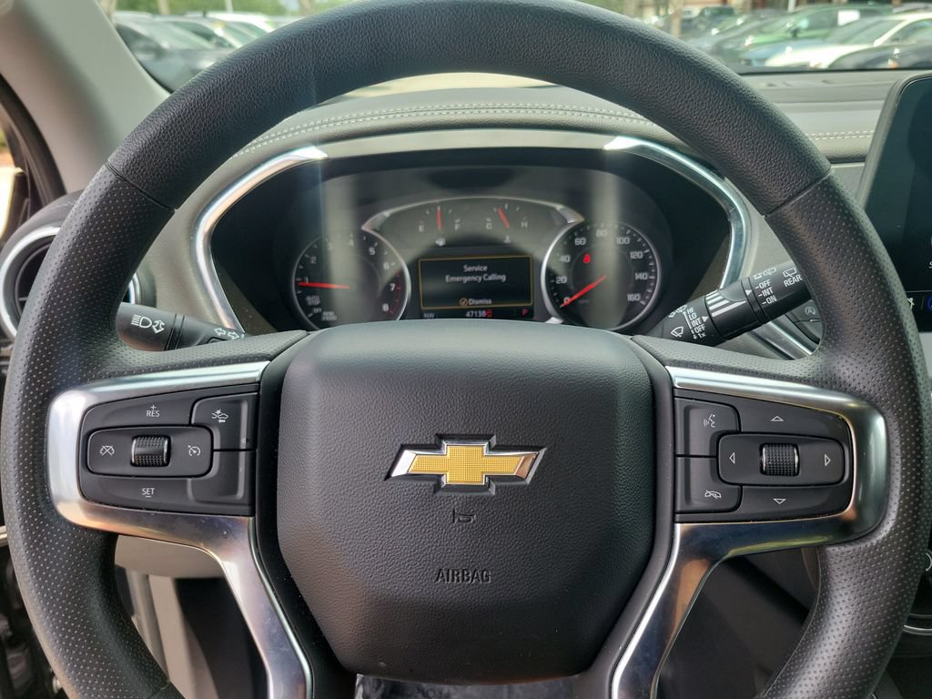 Used 2025 Chevrolet Blazer LT FWD image 28