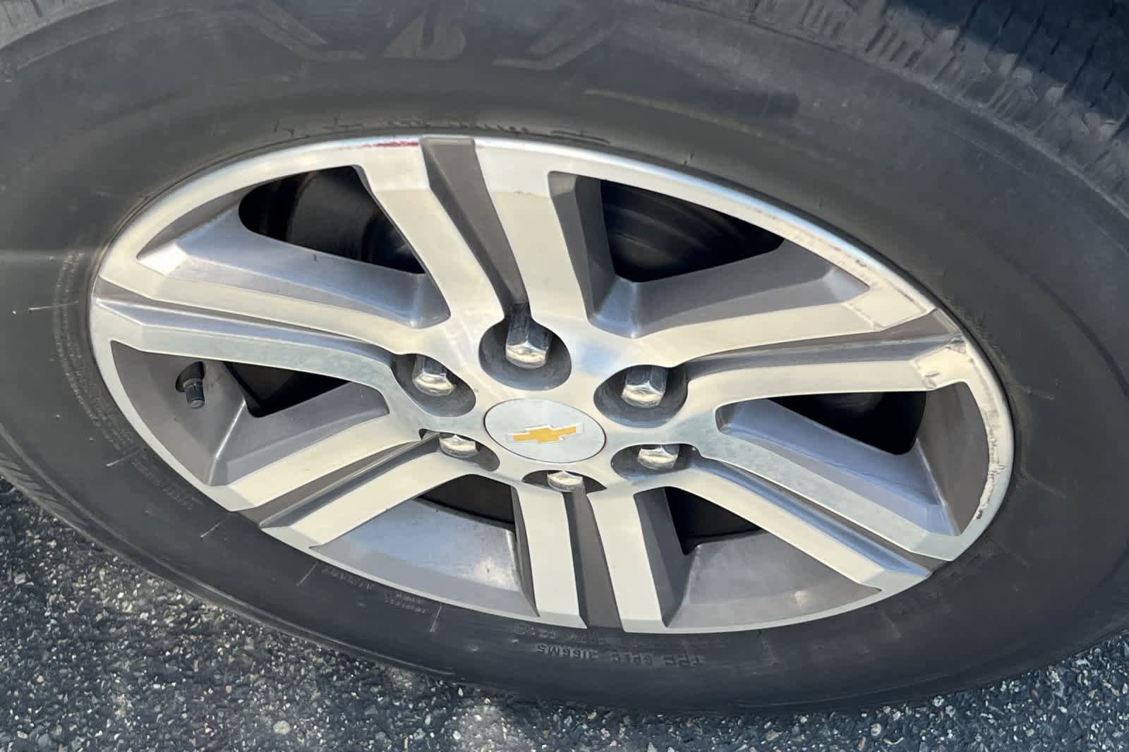 Used 2017 Chevrolet Traverse LT image 22