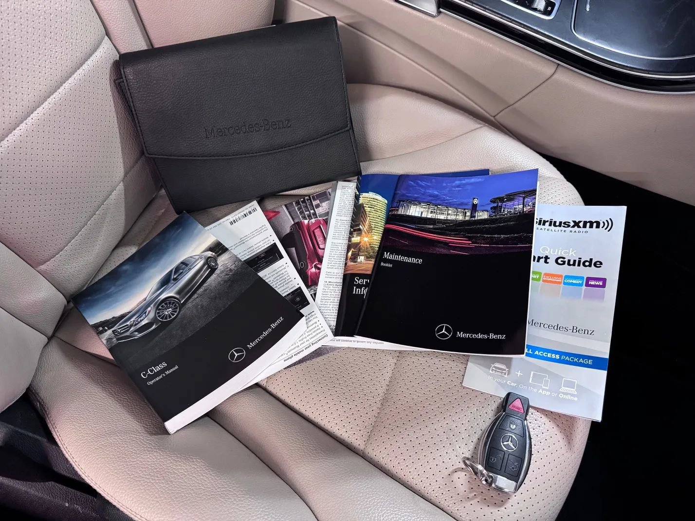 Used 2016 Mercedes-Benz C 300 Sedan image 21