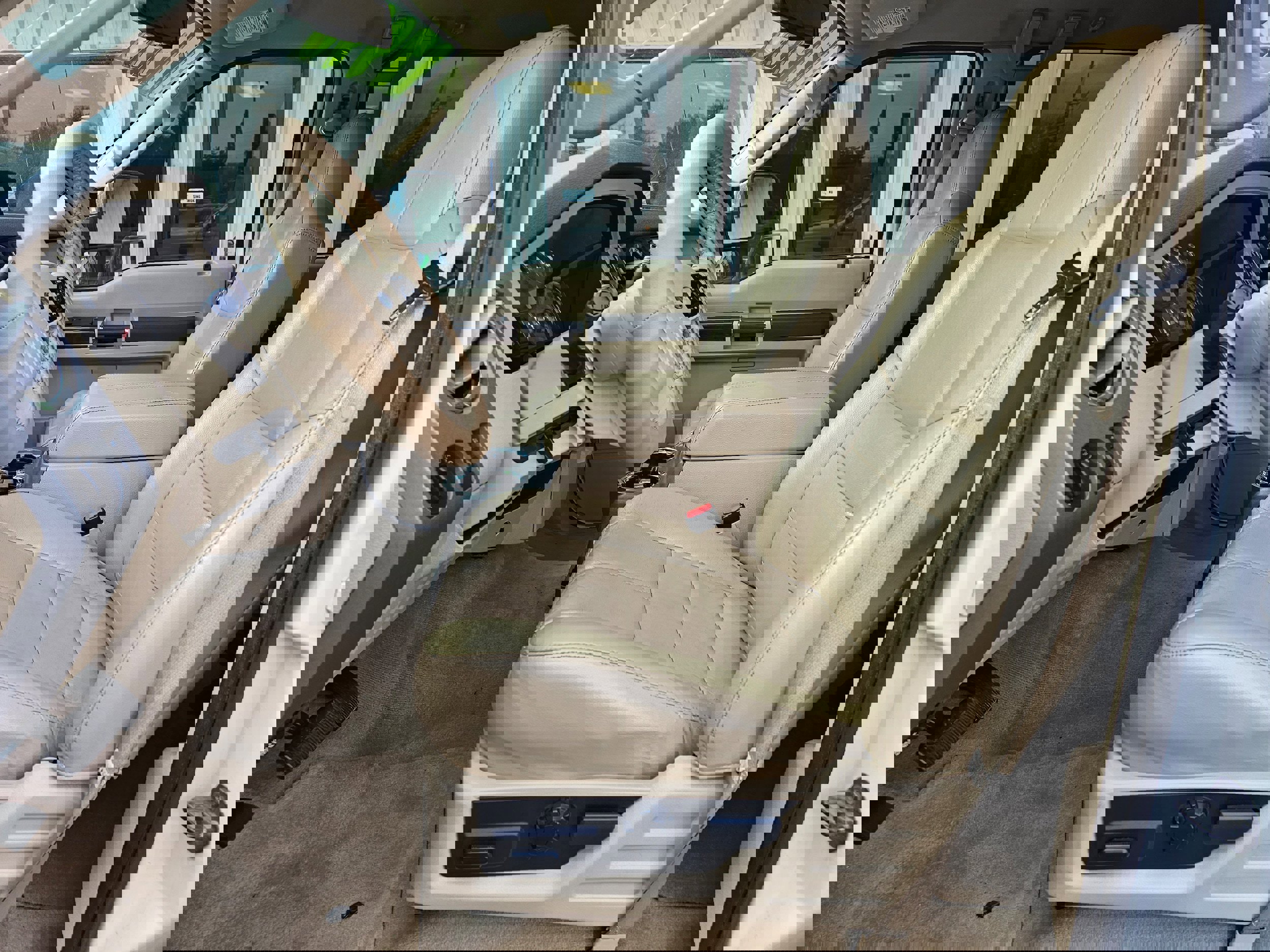 Used 2010 Ford F250 King Ranch image 10