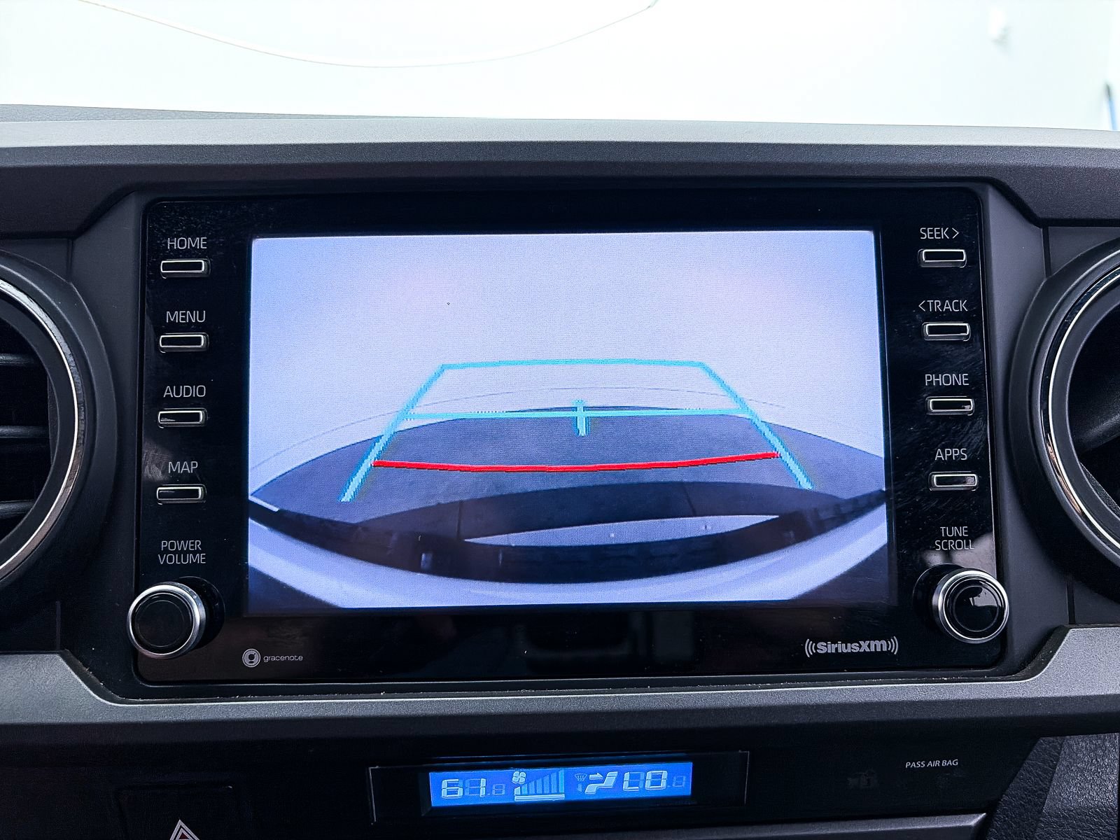 Used 2021 Toyota Tacoma TRD Off-Road w/ Technology Package RWD image 9
