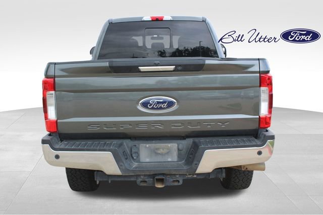 Used 2019 Ford F250 Lariat w/ Chrome Package image 6