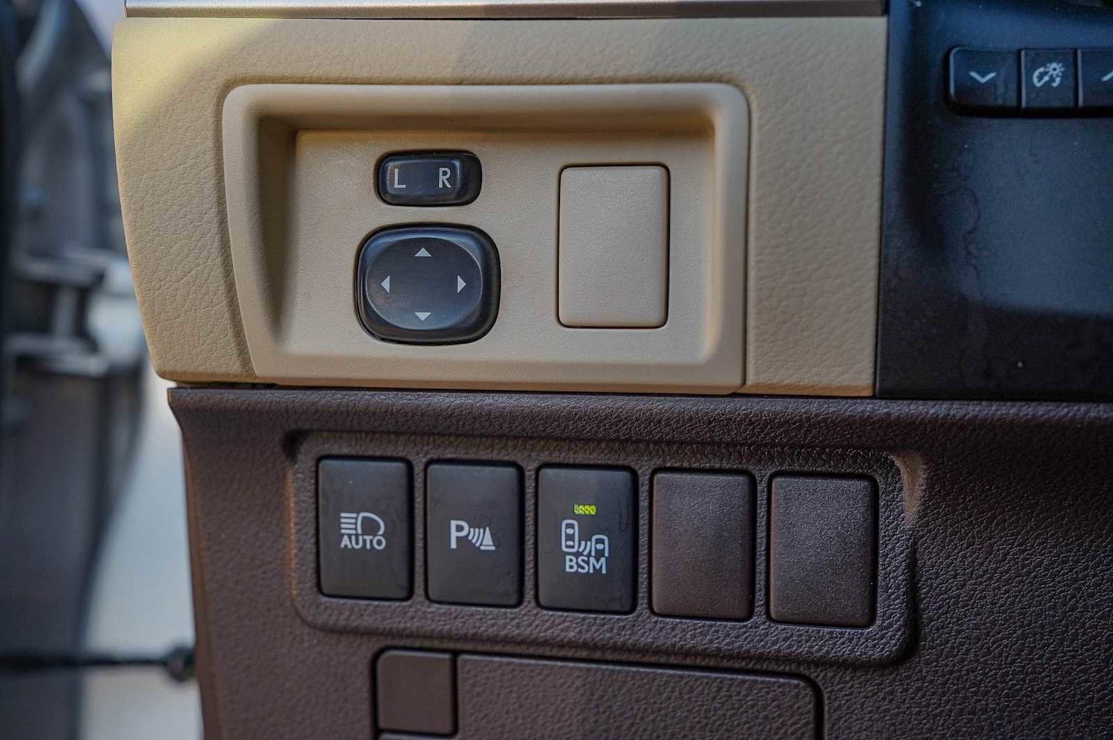 Used 2018 Lexus ES 350 image 23