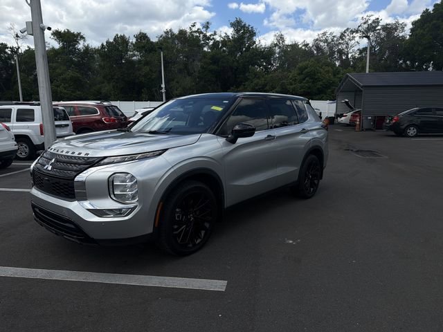 Used 2023 Mitsubishi Outlander SEL FWD image 15