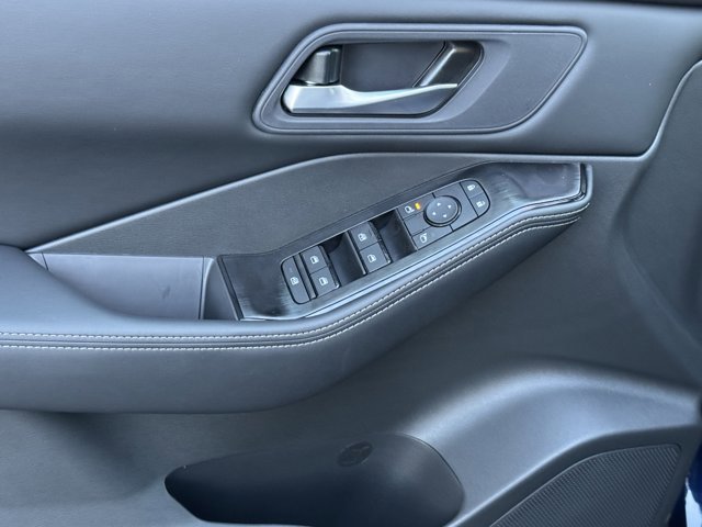 New 2026 Nissan Rogue SV image 22