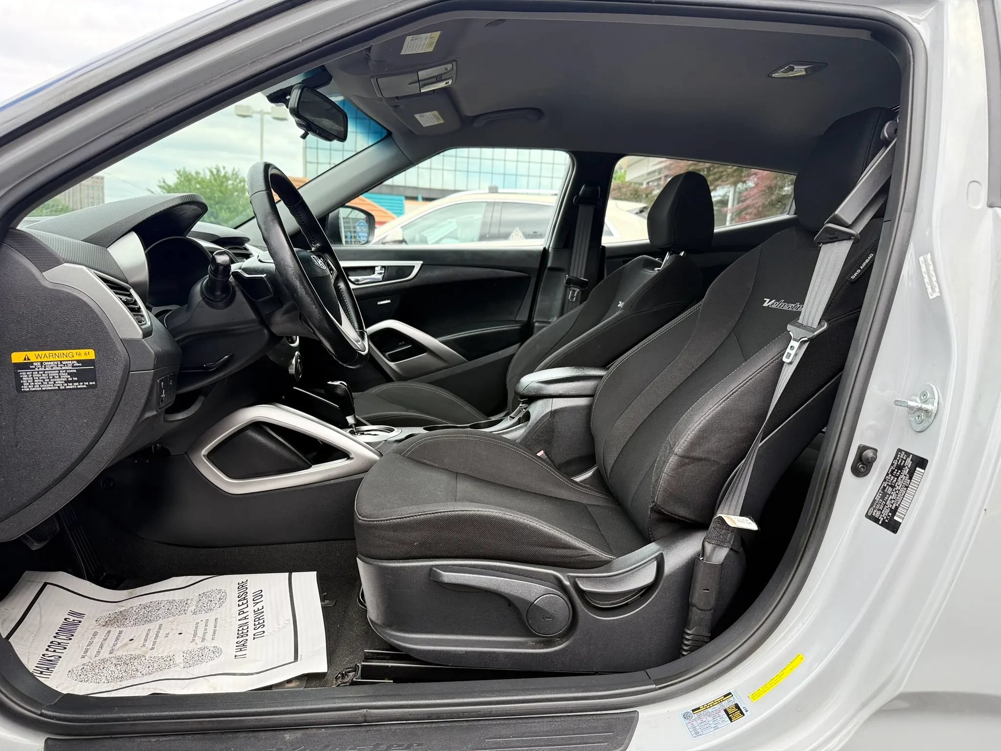 Used 2013 Hyundai Veloster RE:MIX Edition FWD image 10