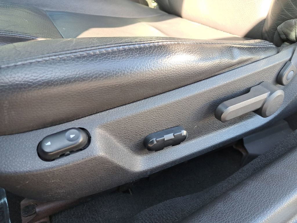 Used 2007 Ford Mustang Premium image 9