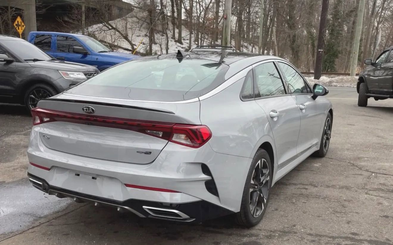 Used 2021 Kia K5 GT-Line w/ GT-Line FWD Premium Package image 3