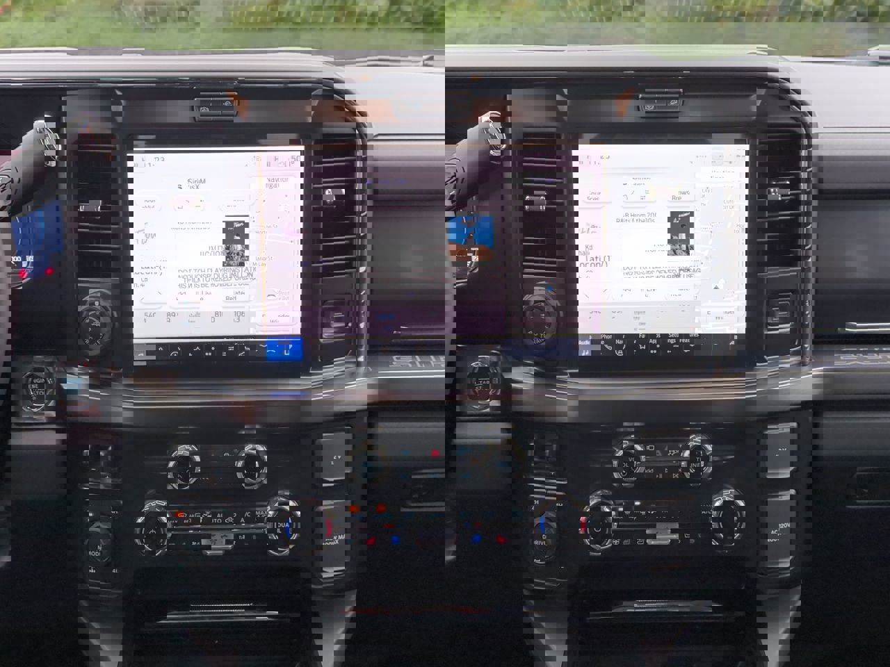 New 2026 Ford F250 Lariat w/ Black Appearance Package image 18