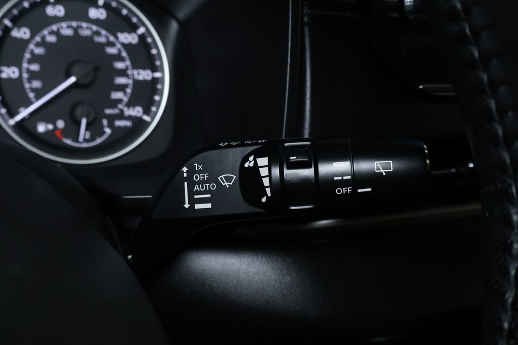 Used 2024 Mitsubishi Outlander SE image 26