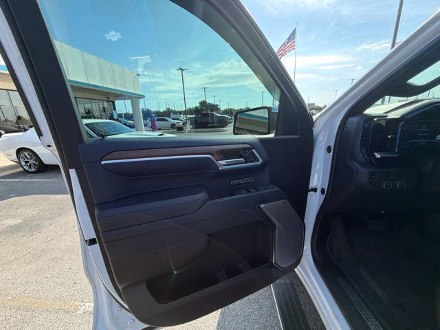 Used 2022 Chevrolet Silverado 1500 High Country w/ High Country Premium Package AWD/4WD image 24