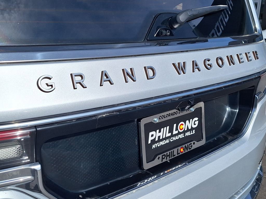 Used 2023 Jeep Grand Wagoneer Series III w/ Rear-Seat Entertainment Group image 35