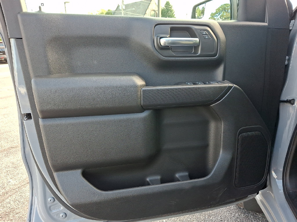 Used 2025 Chevrolet Silverado 1500 Custom AWD/4WD image 12