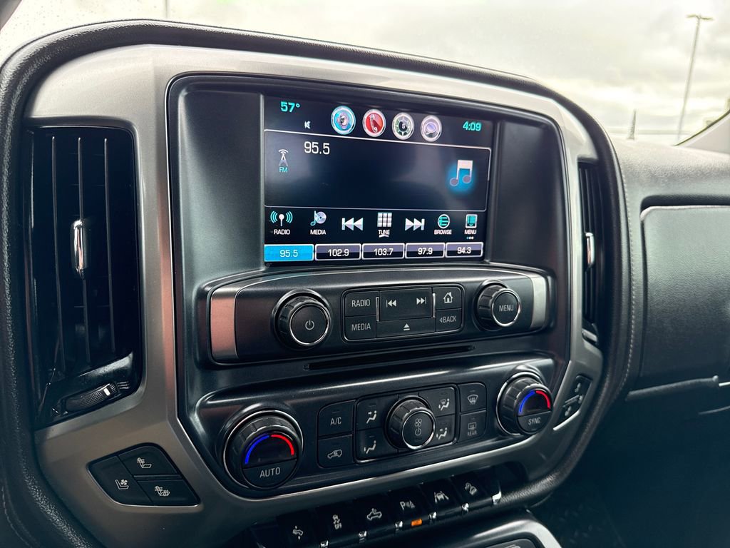 Used 2017 Chevrolet Silverado 1500 LTZ Z71 w/ LTZ Plus Package image 33