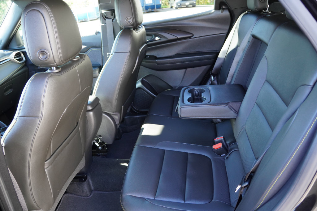 Certified 2026 Chevrolet TrailBlazer ACTIV w/ Driver Confidence Package AWD/4WD image 17