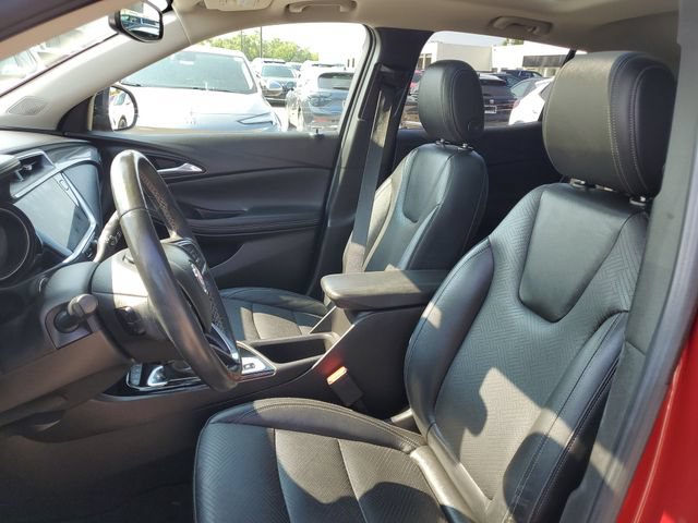 Used 2021 Buick Encore GX Essence w/ Advanced Technology Package AWD/4WD image 5
