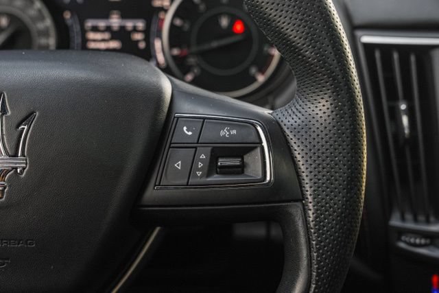 Used 2022 Maserati Levante GT AWD/4WD image 35