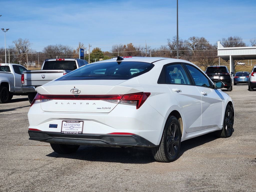 Used 2023 Hyundai Elantra Blue w/ Cargo Package image 5