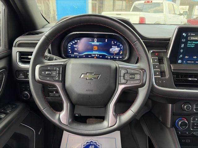 Used 2023 Chevrolet Suburban RST w/ Luxury Package AWD/4WD image 15