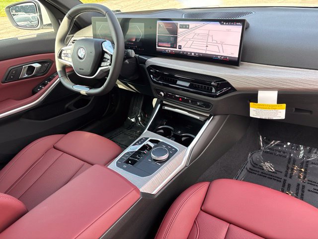 New 2026 BMW 330i xDrive Sedan w/ Premium Package AWD/4WD image 28