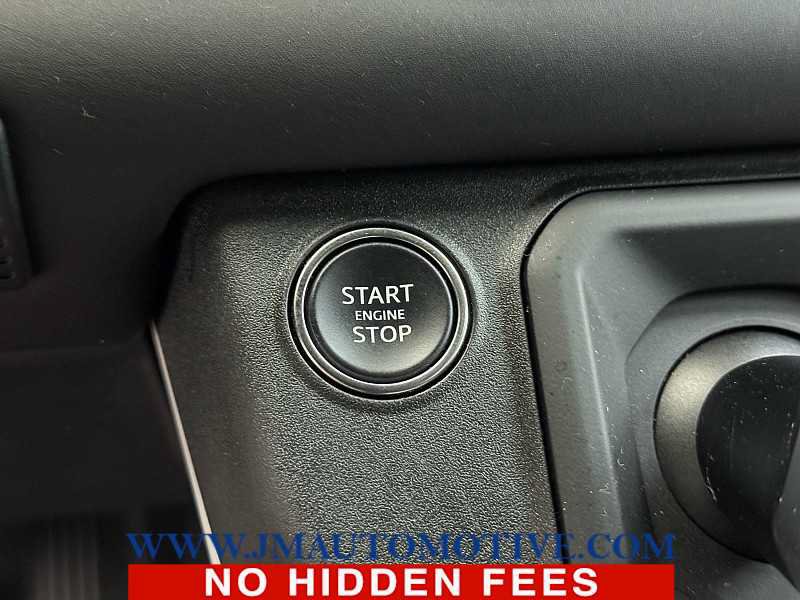 Used 2025 Land Rover Defender 110 S AWD/4WD image 44