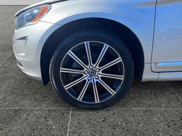 Used 2017 Volvo XC60 T6 Inscription w/ Preferred Option Package AWD/4WD image 9