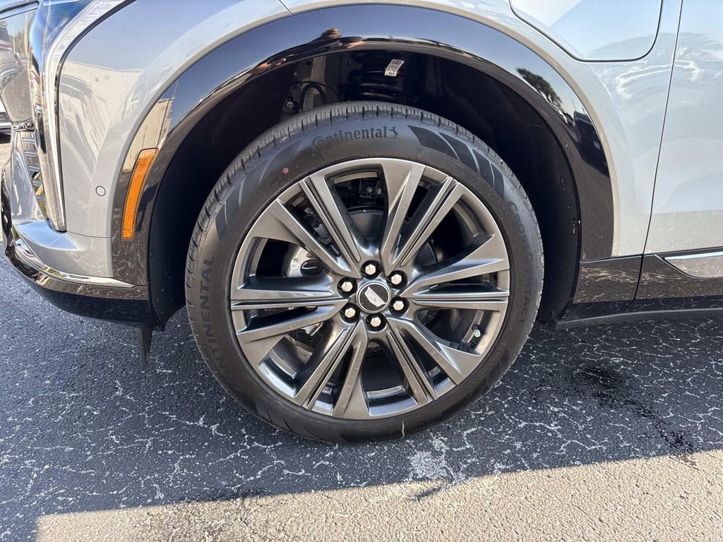 New 2026 Cadillac Optiq Sport 2 image 10