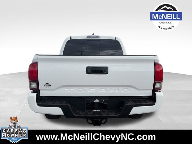 Used 2023 Toyota Tacoma SR5 w/ Technology Package AWD/4WD image 6