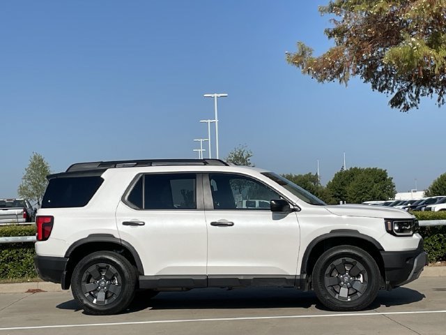 Certified 2026 Honda Passport RTL image 3