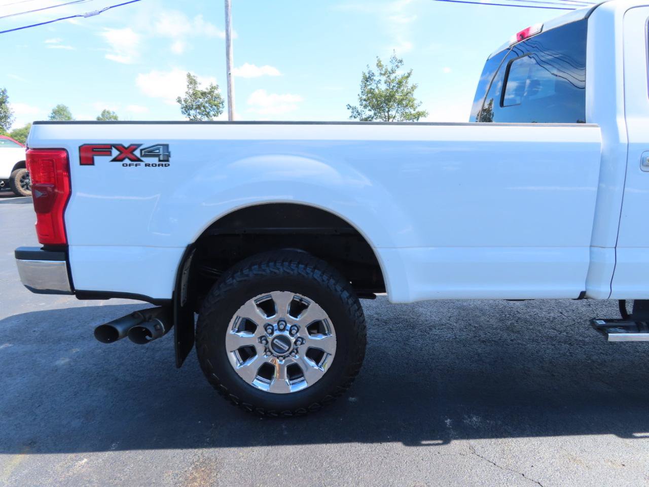 Used 2018 Ford F250 Lariat w/ Lariat Ultimate Package AWD/4WD image 22