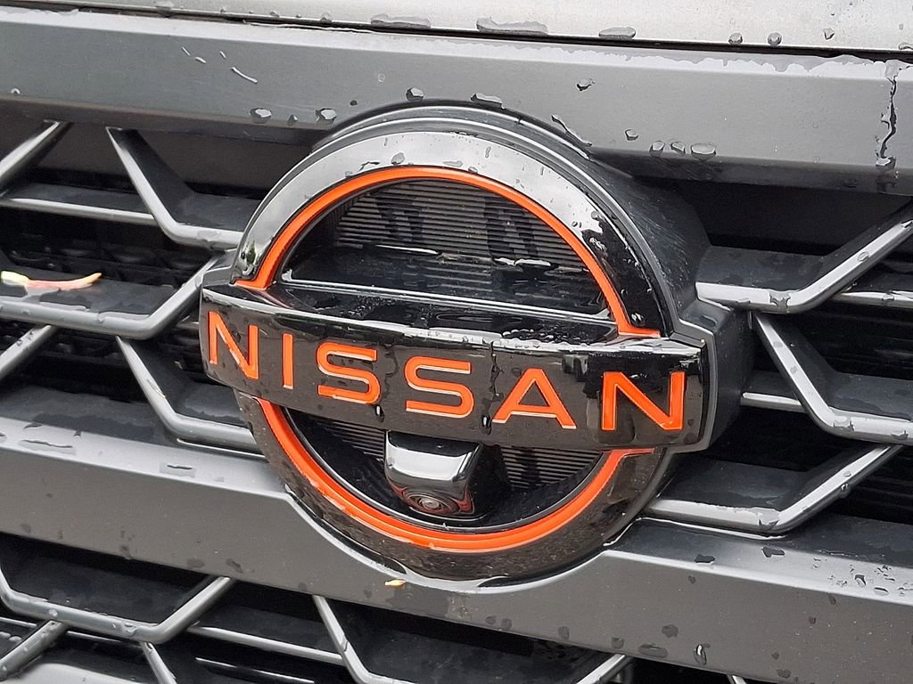 Certified 2025 Nissan Frontier PRO-4X w/ Pro Premium Package AWD/4WD image 32